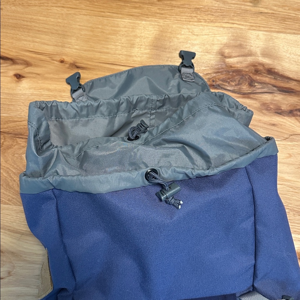 L.L.Bean Backpack - Picture 7 of 9